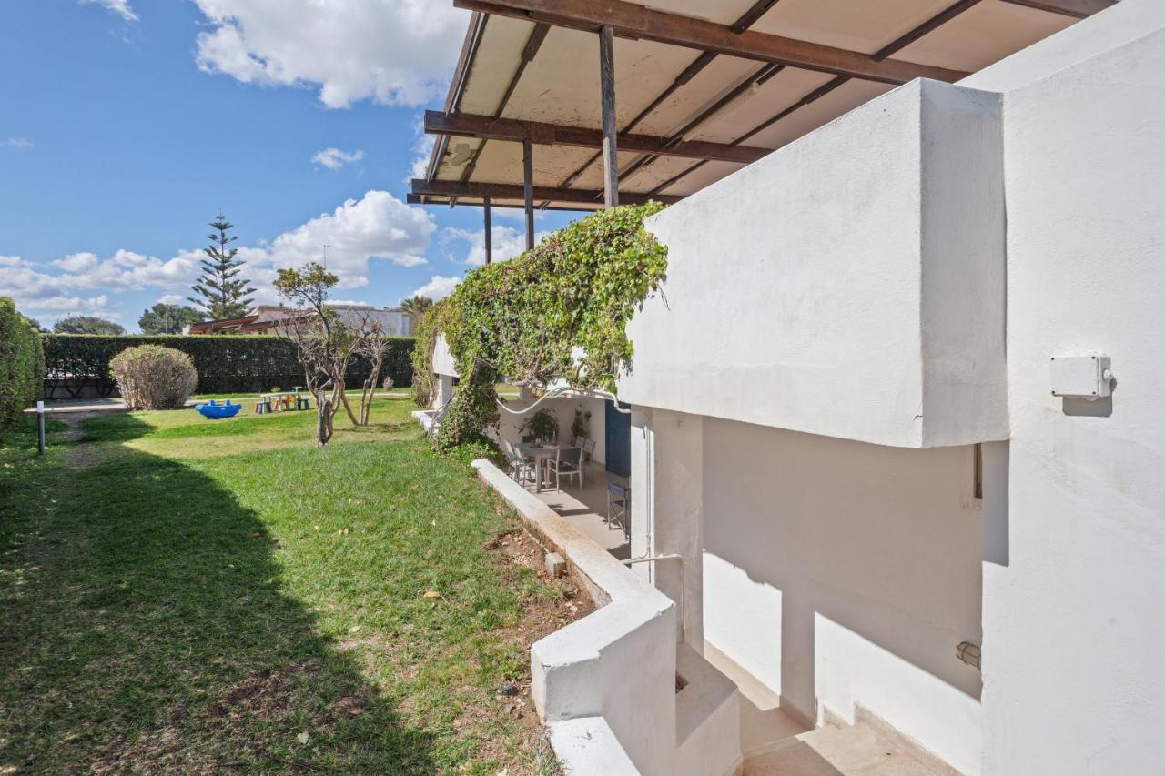Casalmare Apartments One Step From The Sea Mola di Bari Exterior photo
