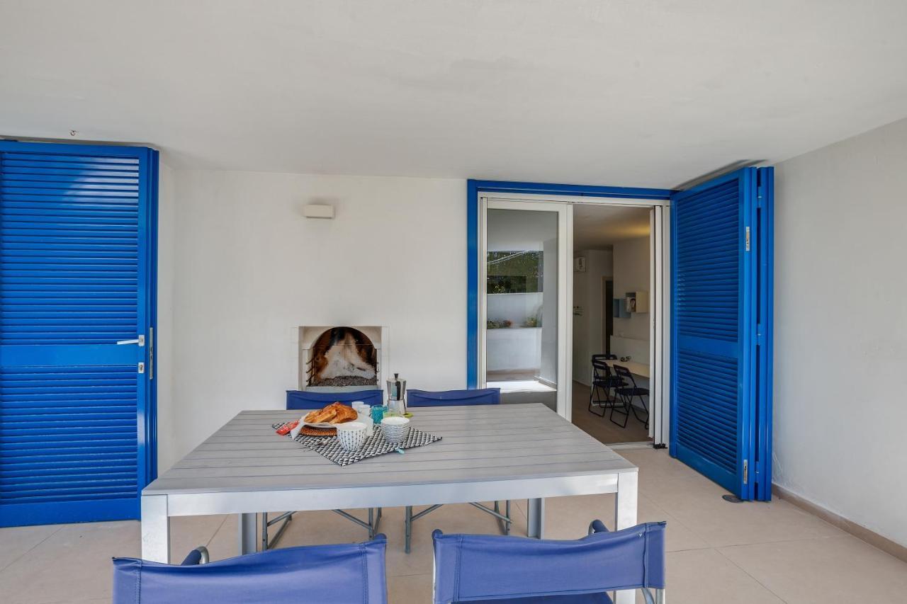 Casalmare Apartments One Step From The Sea Mola di Bari Exterior photo
